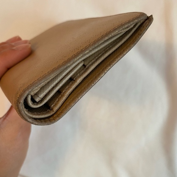 Prada Saffiano leather wallet - Picture 4 of 14